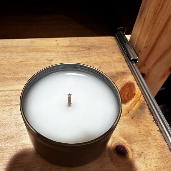 Pumpkin candle - Picture 4 of 4